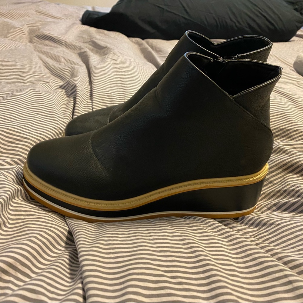 Ankle boots